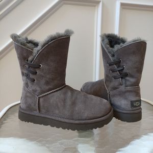 UGG Constantine Shearling Lined boots women's 7
